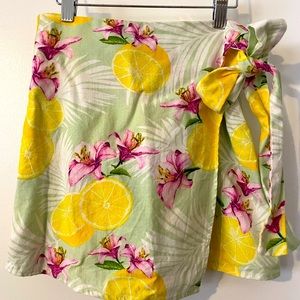 Tropical lemon print faux wrap skirt, NWOT